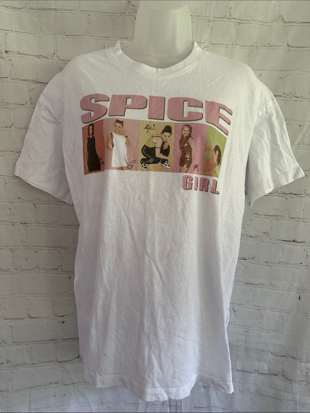 American Eagle Spice Girl White Graphic Cotton Tee - Vintage Band Shirt XS/S